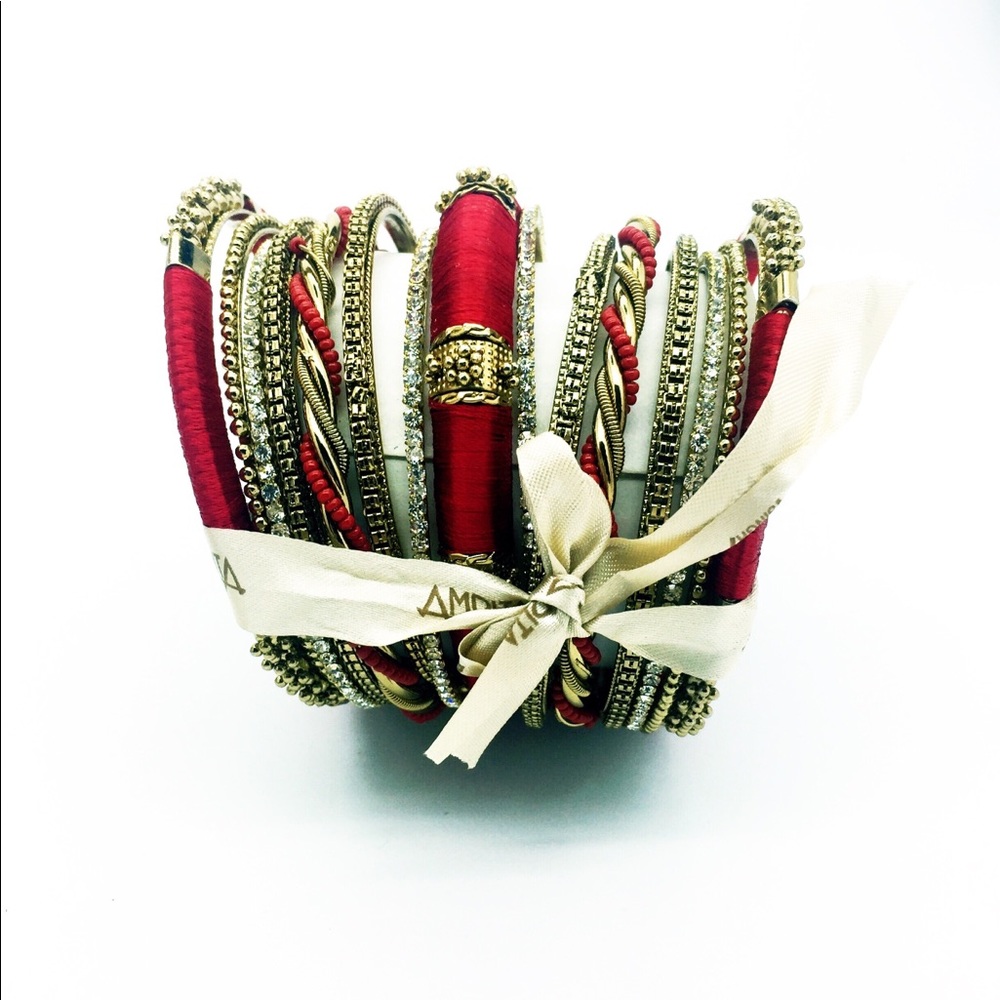 15 pc Amitra Red Silk Rupal Bangle Set - Picture 2 of 2